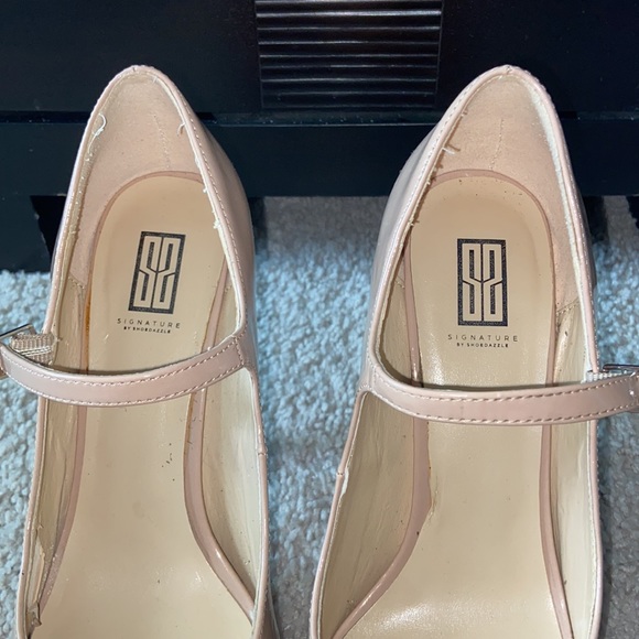 Signature by shoe dazzle heels - Picture 3 of 12